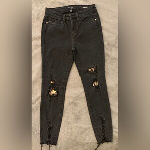 Judy Blue Black Distressed Skinny Jeans